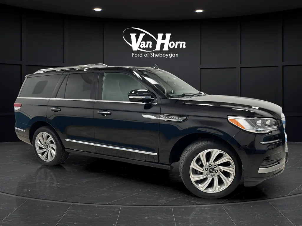 2024 Lincoln Navigator