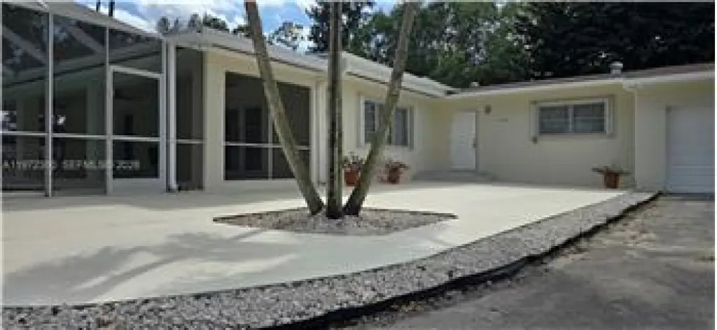 Propiedad en alquiler con 4 dormitorios y 2 baños en Miami