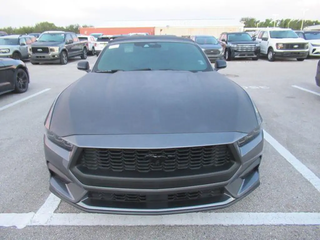 Ford Mustang 2025 EcoBoost Descapotable de 2 puertas