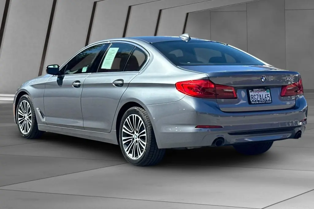 BMW Serie 5 2019 Sedán 530i de 4 puertas