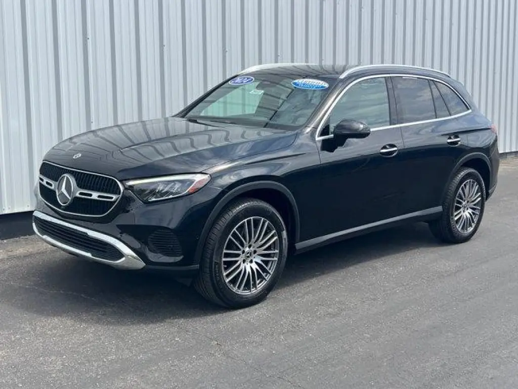 Mercedes-Benz GLC 2024 AWD GLC 300 4MATIC SUV de 4 puertas