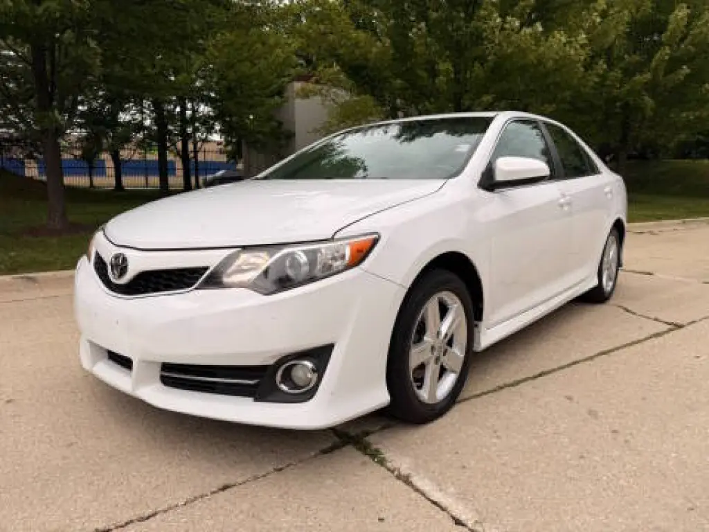 Toyota Camry 2014