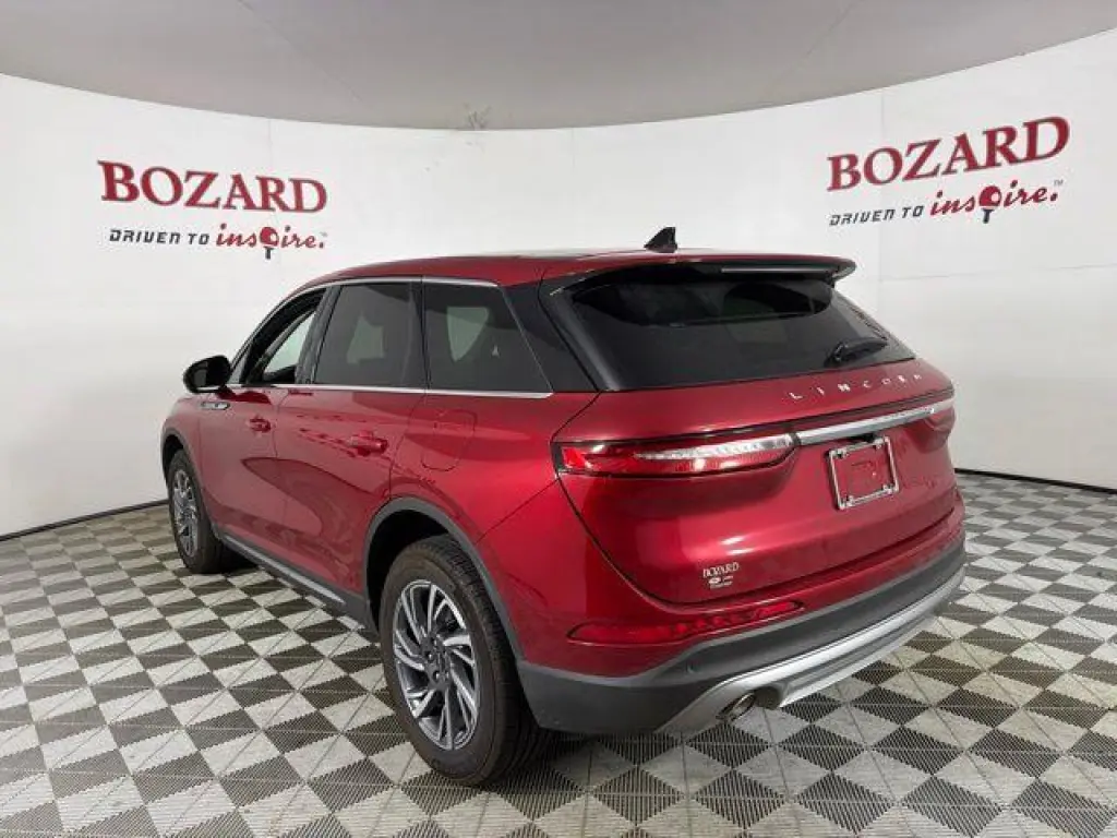 Lincoln Corsair 2024 AWD Premiere 4dr SUV