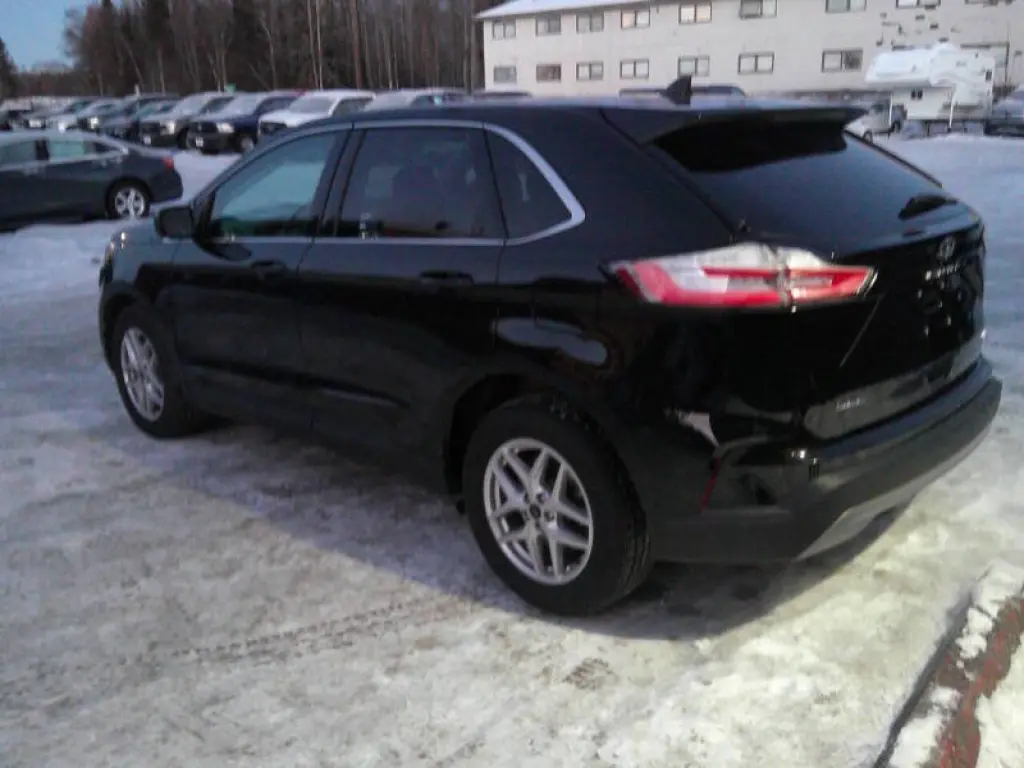 2023 Ford Edge