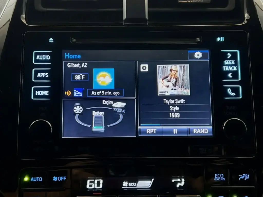 Toyota Prius Prime 2017 Plus 4 Hatchback
