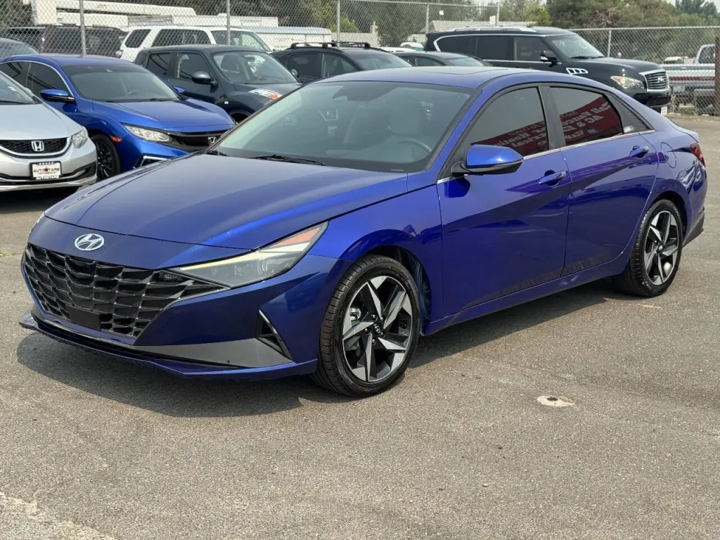 2023 Hyundai Elantra Hybrid