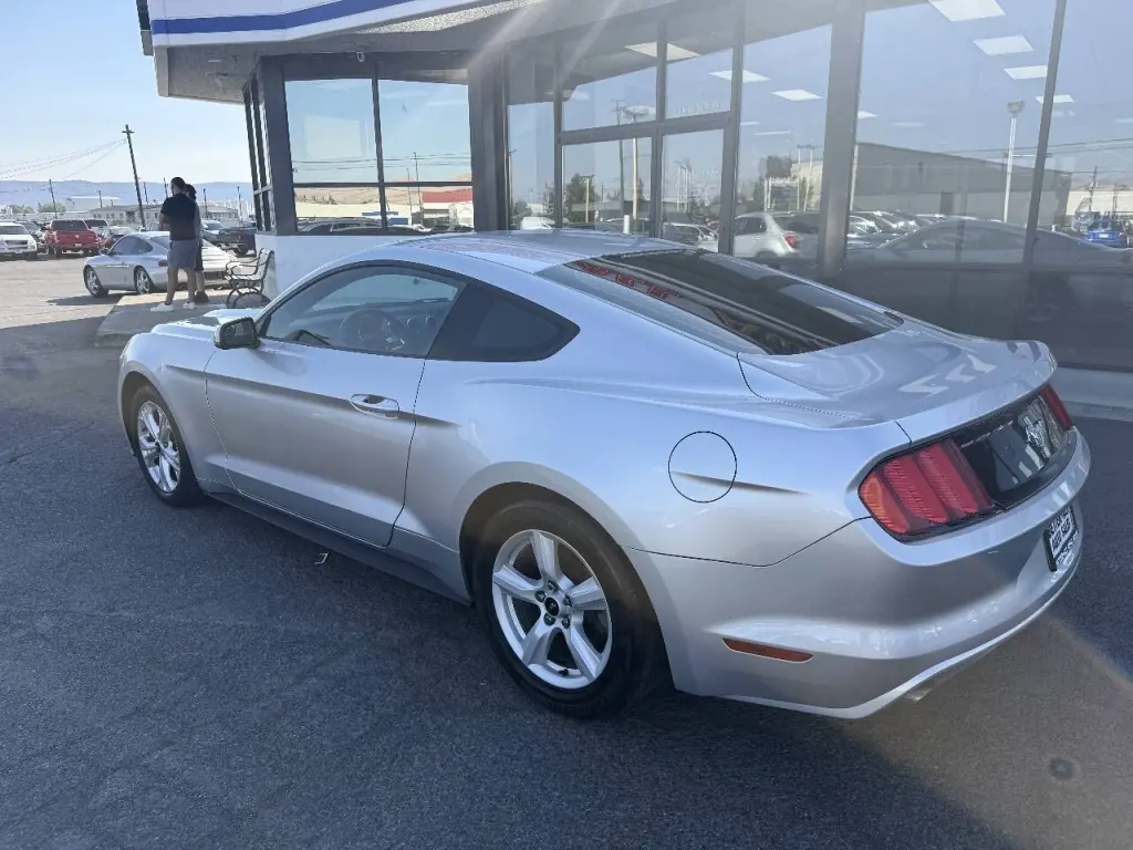 Ford Mustang 2016