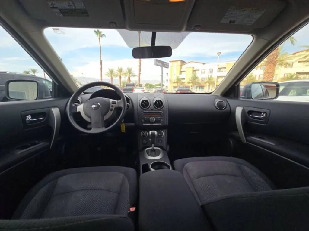 Nissan Rogue 2011