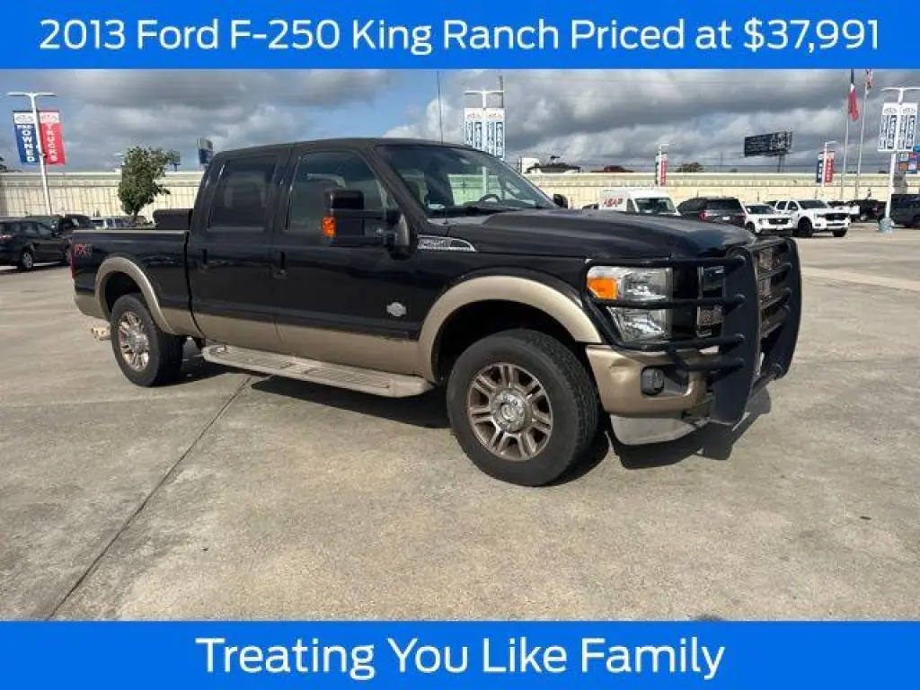 Ford F-250 Super Duty 2013 4x4 King Ranch 4dr Crew Cab 6.8 ft. SB Pickup