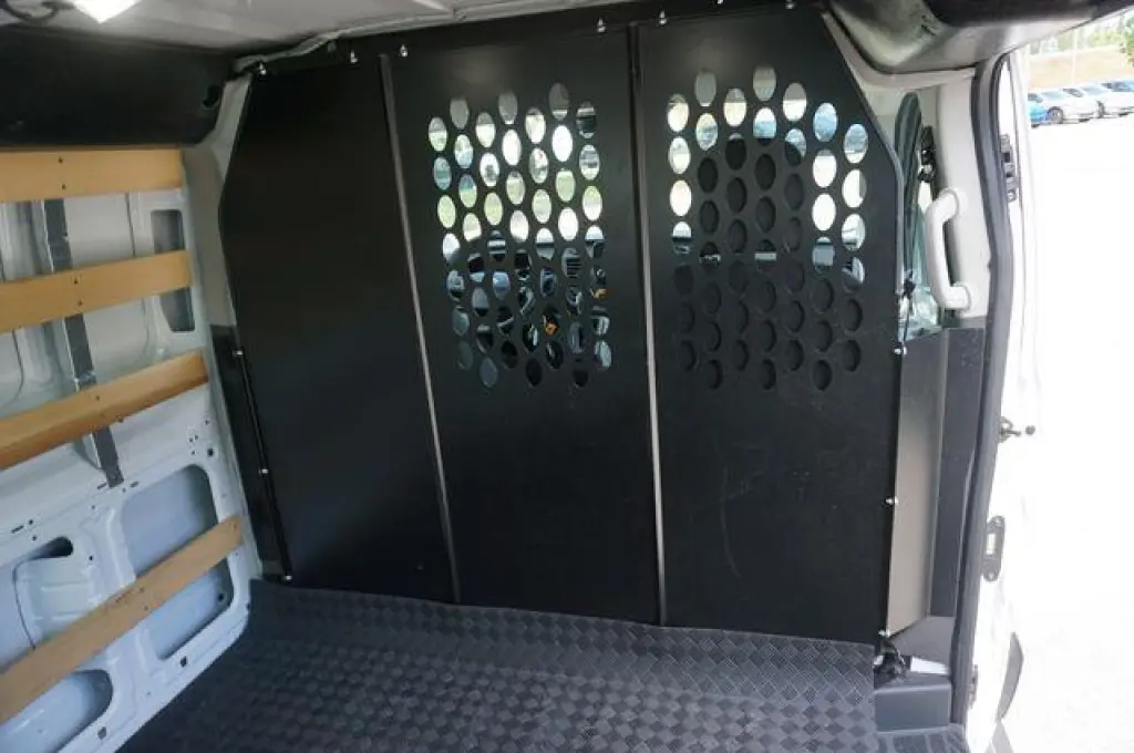 Ford Transit 2025 250 3dr SWB Techo Bajo Furgón de Carga