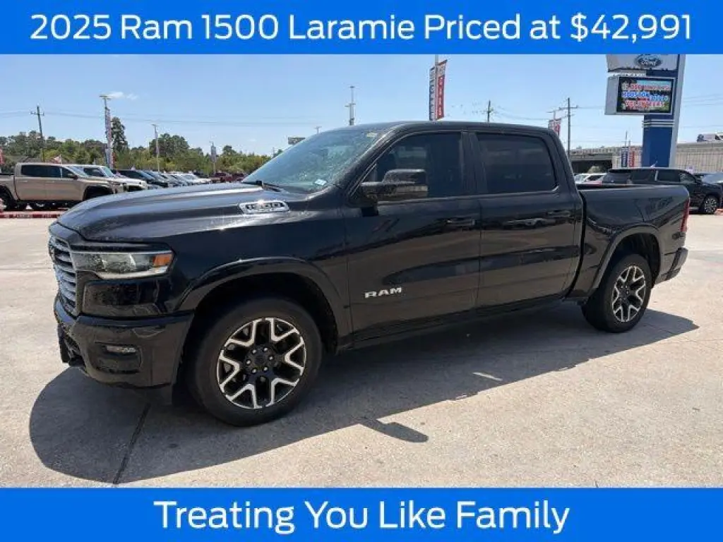 Ram 1500 2025 4x4 Laramie 4dr Crew Cab 5.6 ft. SB Pickup