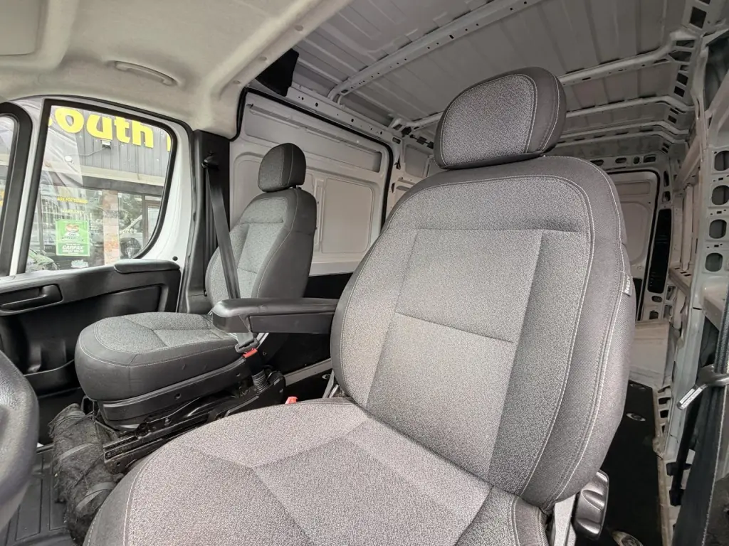 2025 RAM ProMaster Cargo Van