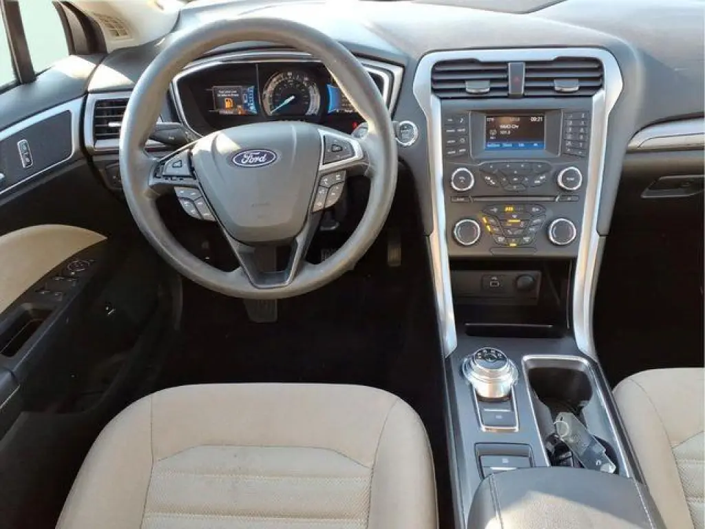 Ford Fusion Híbrido 2018 S Sedán 4 puertas