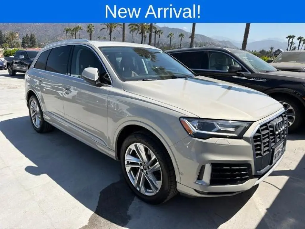 Audi Q7 2021 AWD quattro Premium Plus 45 TFSI 4dr SUV