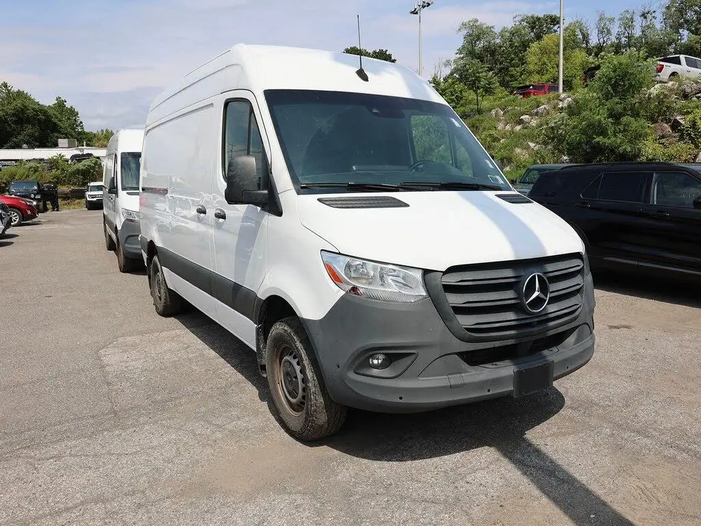 Mercedes-Benz Sprinter 2023 2500 3dr 144 in. WB Cargo Van (2.0L Diesel I4 HO)