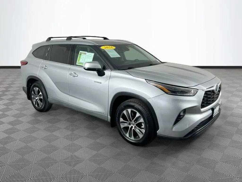 Toyota Highlander Hybrid 2021 AWD XLE 4dr SUV