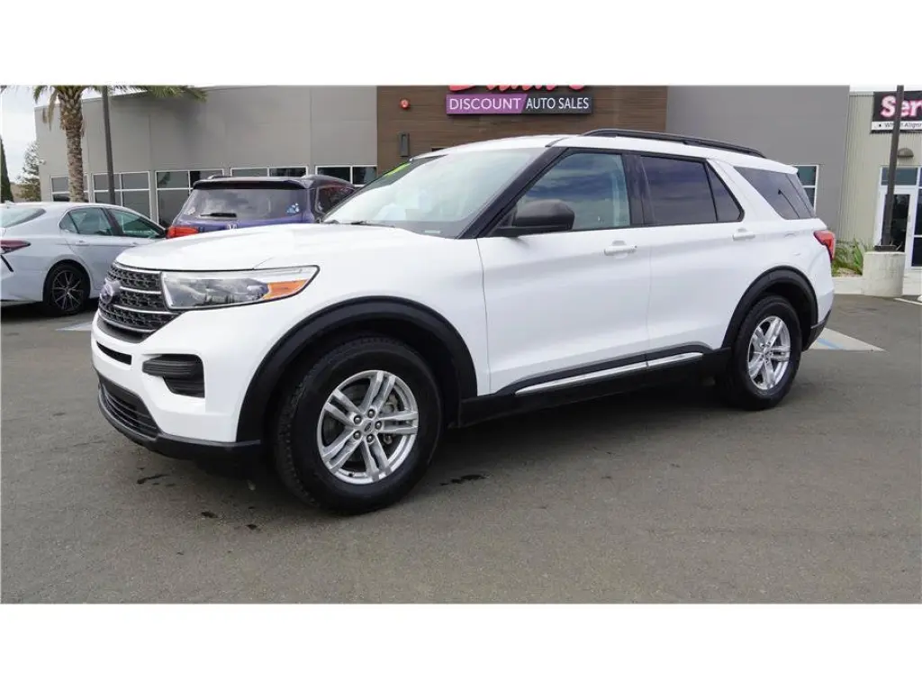 2020 Ford Explorer