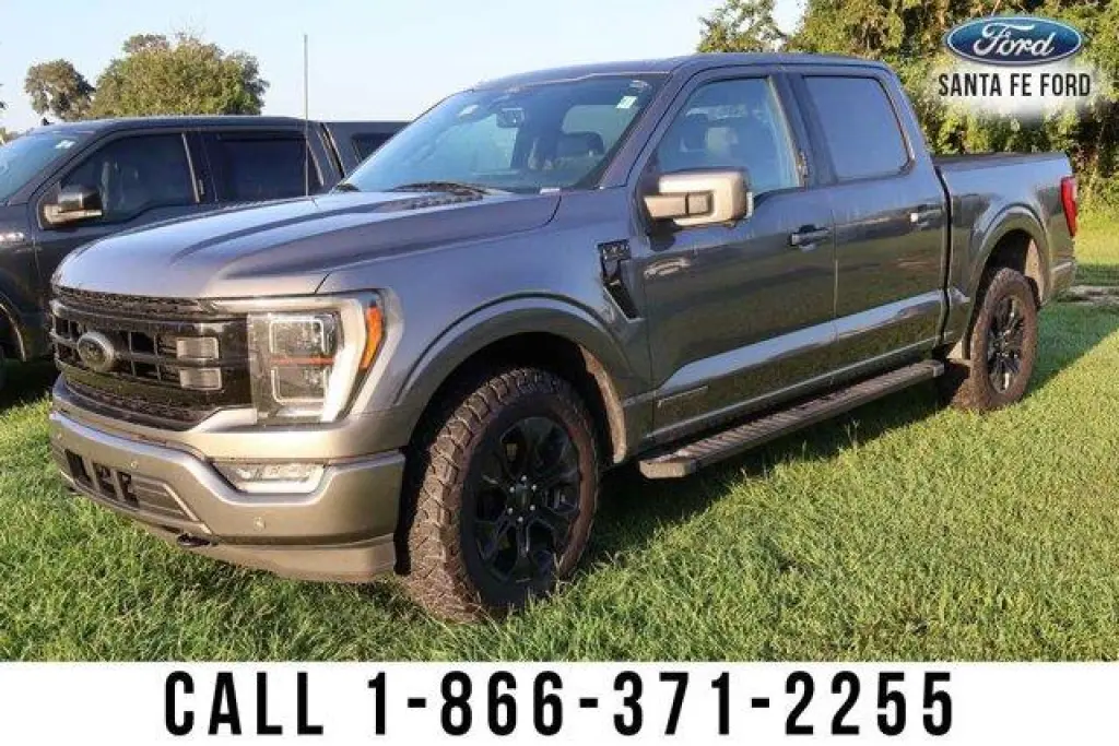 Ford F-150 2022 4x4 Lariat 4dr SuperCrew 5.5 ft. SB