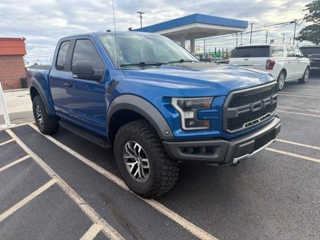 Ford F-150 2018 4x4 Raptor 4 puertas SuperCab caja corta de 5.5 pies