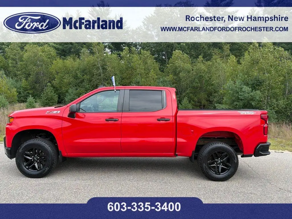 Chevrolet Silverado 1500 2021 4x4 Custom Trail Boss Cabina Doble de 4 p. y batea corta de 1.7 m (5.8 pies)