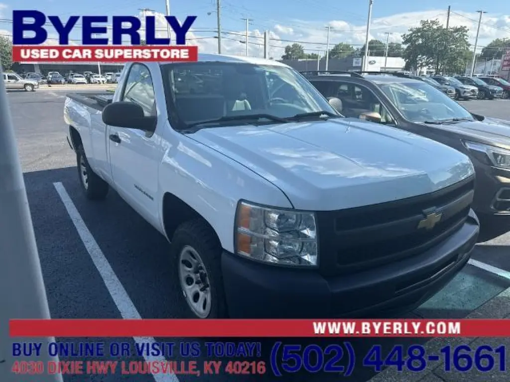 Chevrolet Silverado 1500 2013 4x2 Work Truck Cabina Regular 2 pzas Caja Corta de 6.5 pies