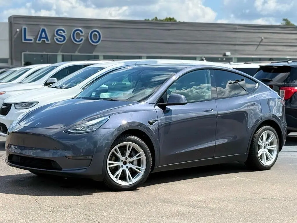 Tesla Model Y 2022 AWD Largo Alcance 4dr Crossover