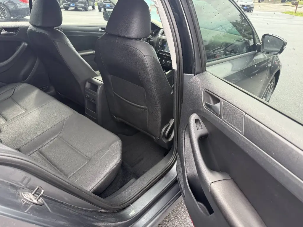 2012 Volkswagen Jetta