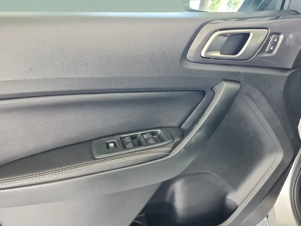 Ford Ranger 2019 4x4 Lariat 4dr SuperCrew 5.1 ft. SB