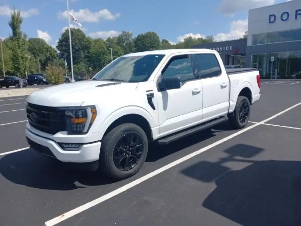 Ford F-150 2023 4x4 XLT 4dr SuperCrew 6.5 ft SB