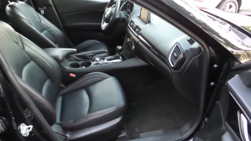 Mazda MAZDA3 2014