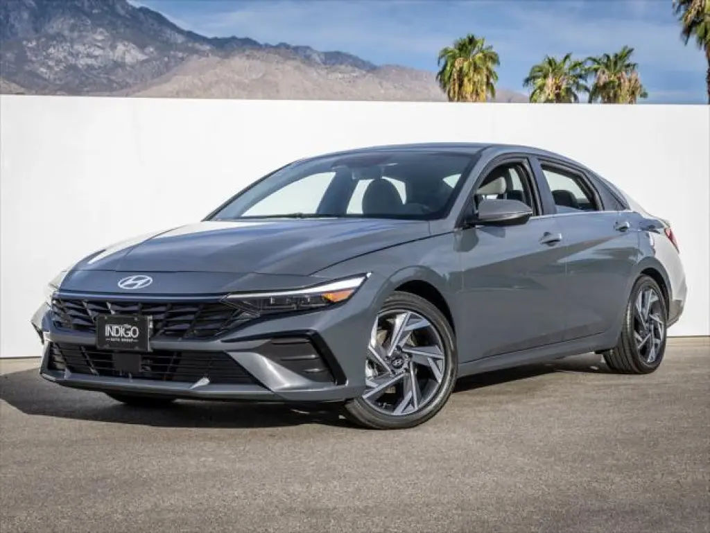 Hyundai ELANTRA Híbrido 2025 Limited 4dr Sedán