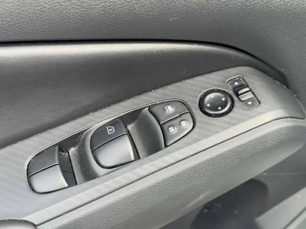 Nissan Altima 2025 AWD 2.5 SV 4dr Sedán