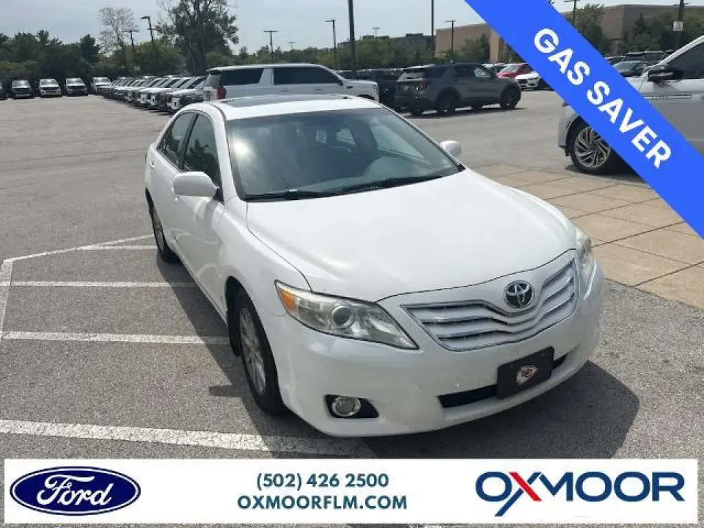 Toyota Camry 2011 XLE 4dr Sedán 6A