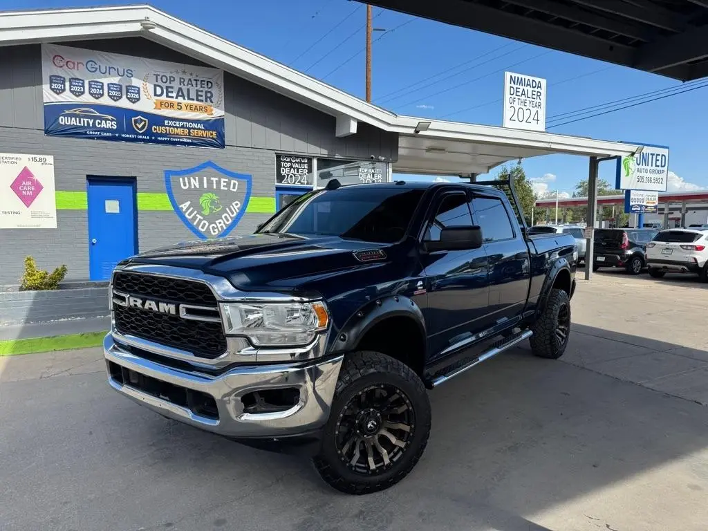 2019 RAM 2500 Tradesman 4x4 Crew Cab 6'4" Box