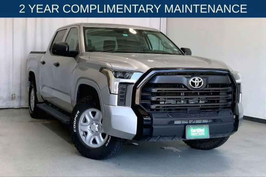 Toyota Tundra 2024 4x4 SR 4dr CrewMax Cab Pickup SB