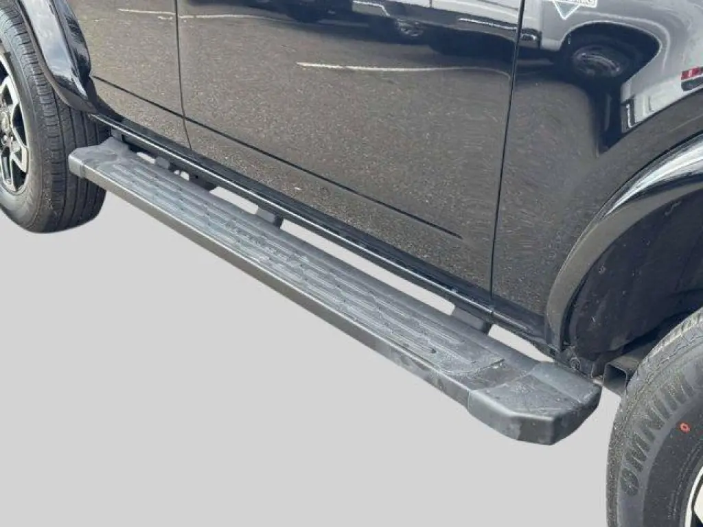 Ford Bronco 2023 4x4 Outer Banks 4dr SUV