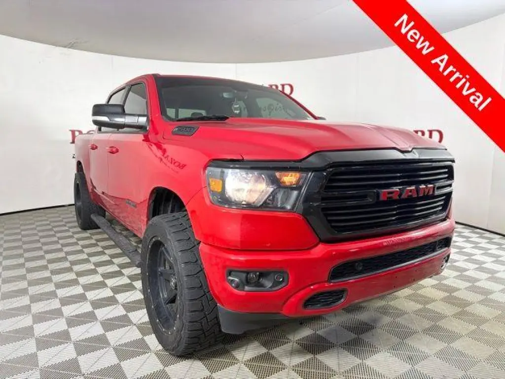Ram 1500 2021 4x2 Big Horn 4dr Crew Cab 5.6 ft. SB Pickup