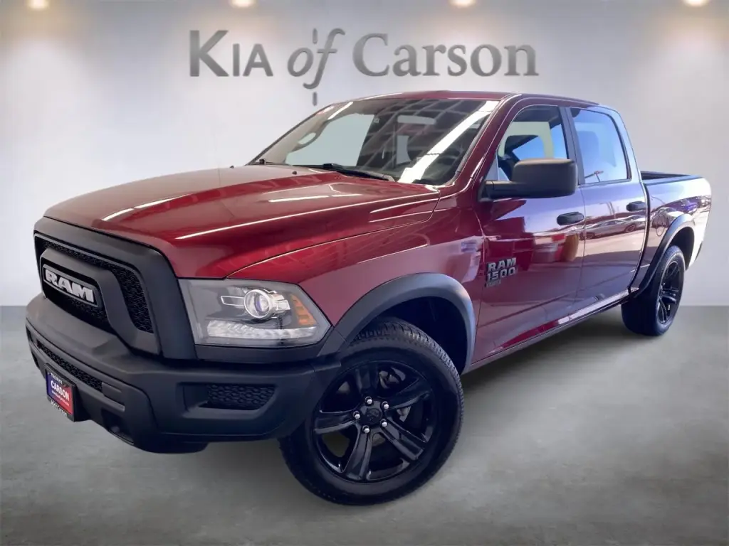 Ram 1500 Classic 2024 4x2 SLT 4dr Crew Cab 5.5 ft. SB Pickup