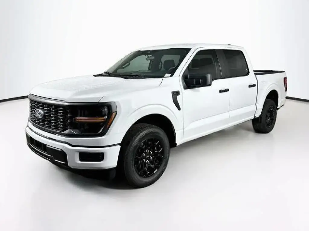 Ford F-150 2026 4x2 STX 4dr SuperCrew 5.5 ft. SB