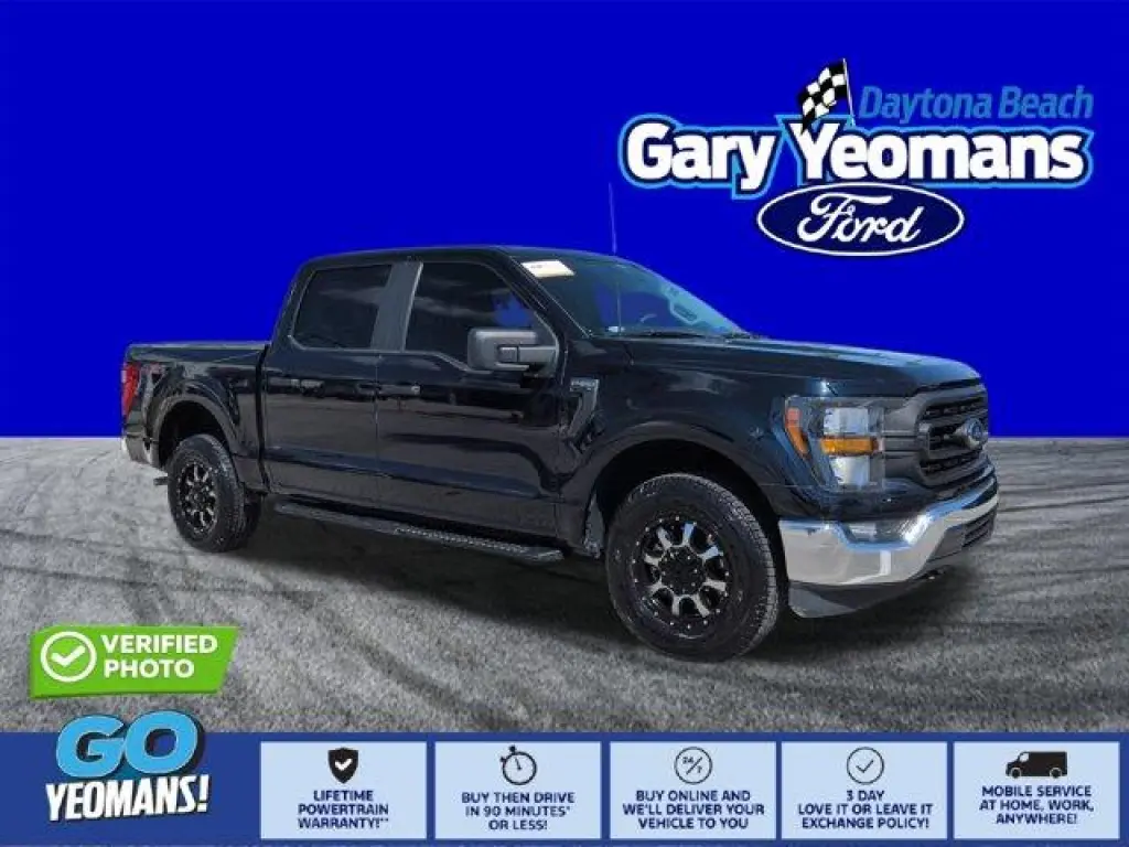 Ford F-150 2023 4x4 XL 4 puertas SuperCrew con caja de 5,5 pies (SB)