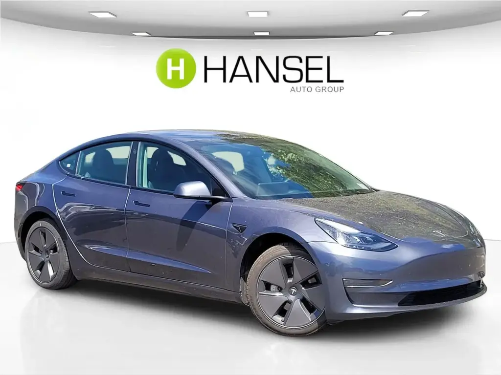 Tesla Model 3 2023 Sedán 4 puertas