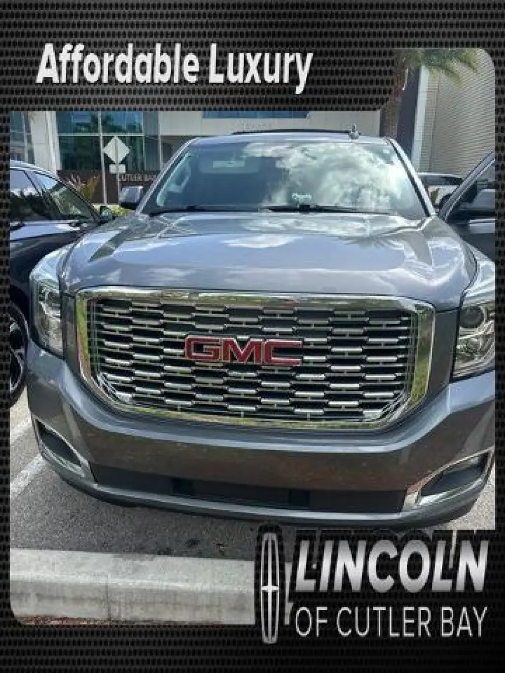 GMC Yukon 2020 4x2 Denali SUV de 4 puertas
