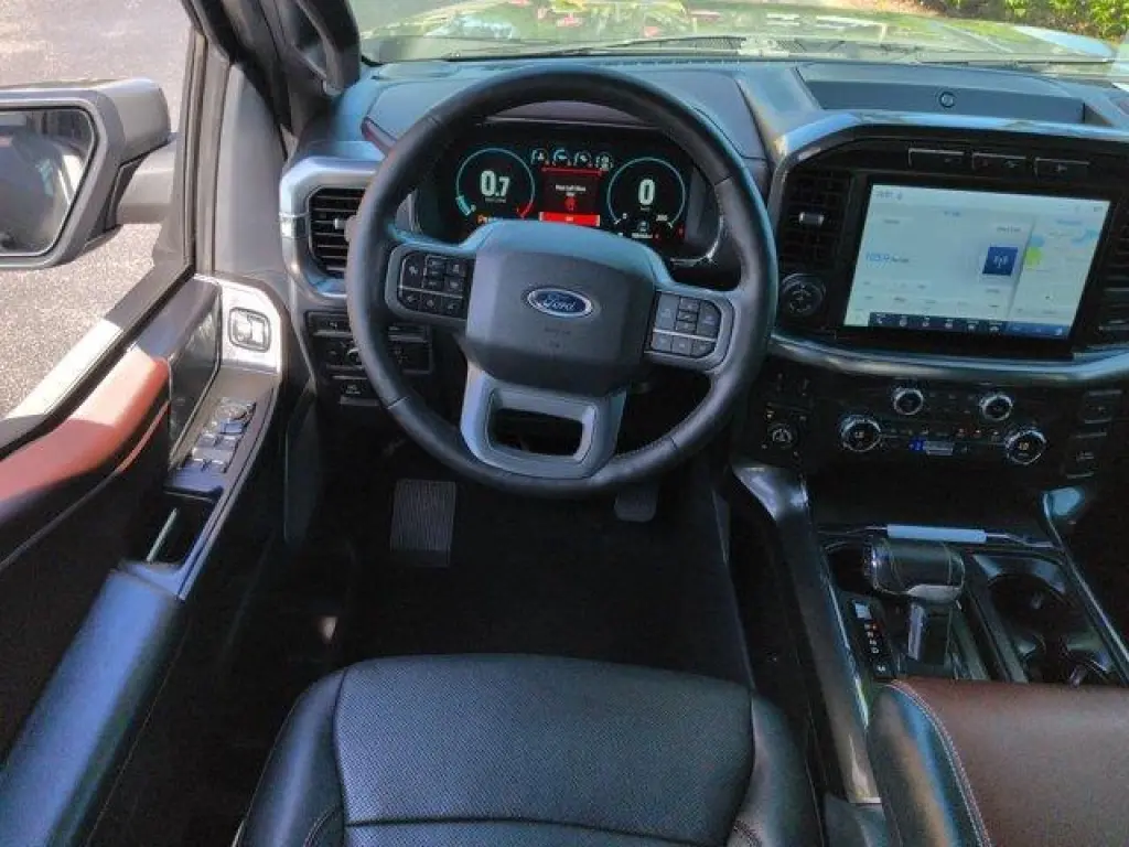Ford F-150 2021 4x4 Lariat 4dr SuperCrew con 5.5 pies de largo SB