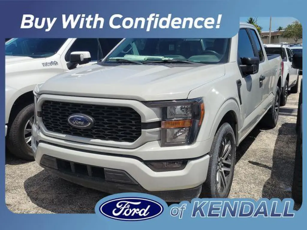 Ford F-150 2023 4x2 XL 4dr SuperCab 6.5 ft. SB