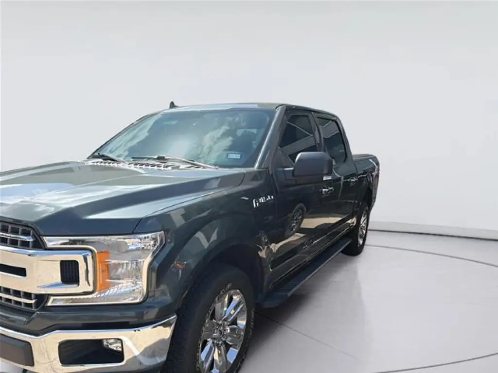 Ford F-150 2018 4x4 XLT 4dr SuperCrew 5.5 ft. SB