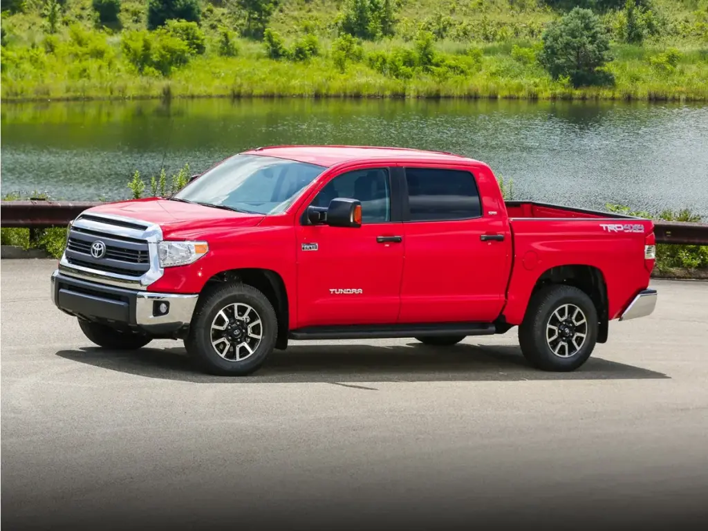 Toyota Tundra 2014 4x2 SR5 Cabina CrewMax de 4 puertas Camión pickup SB (5.7L V8)