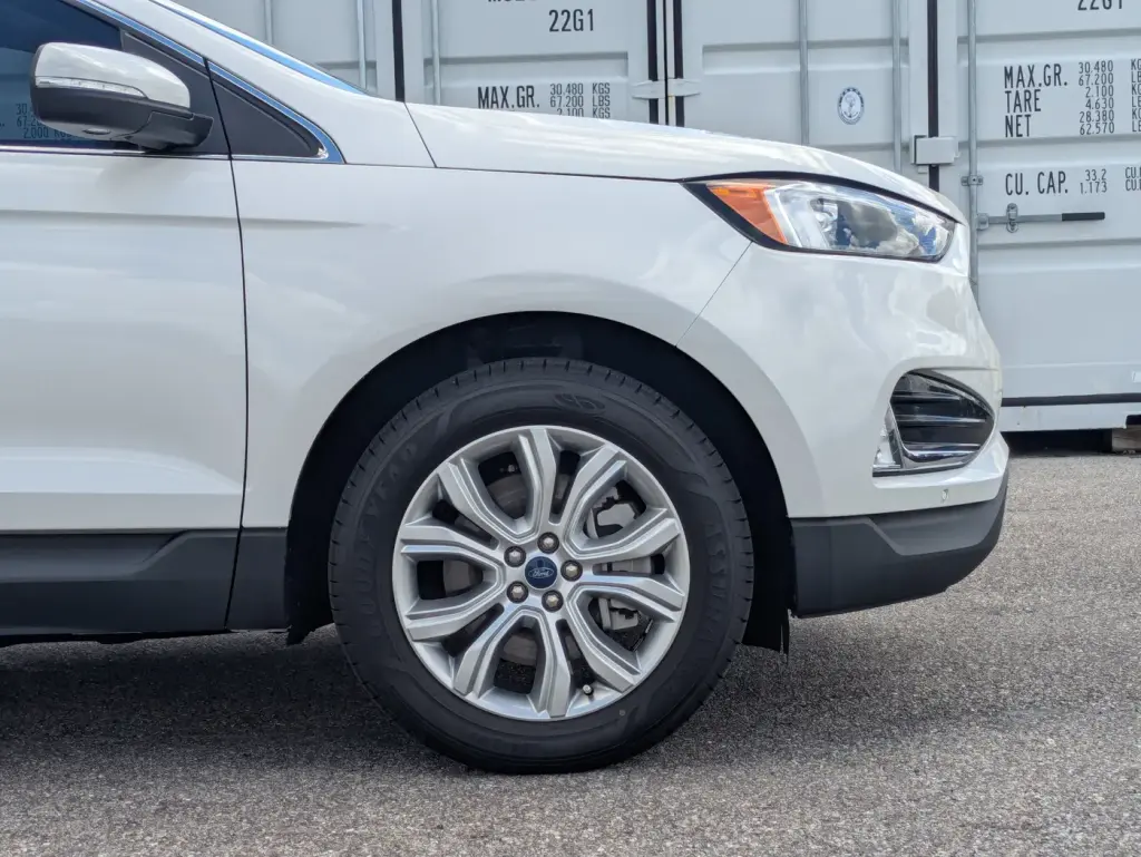 Ford Edge 2022 AWD Titanium 4p Crossover