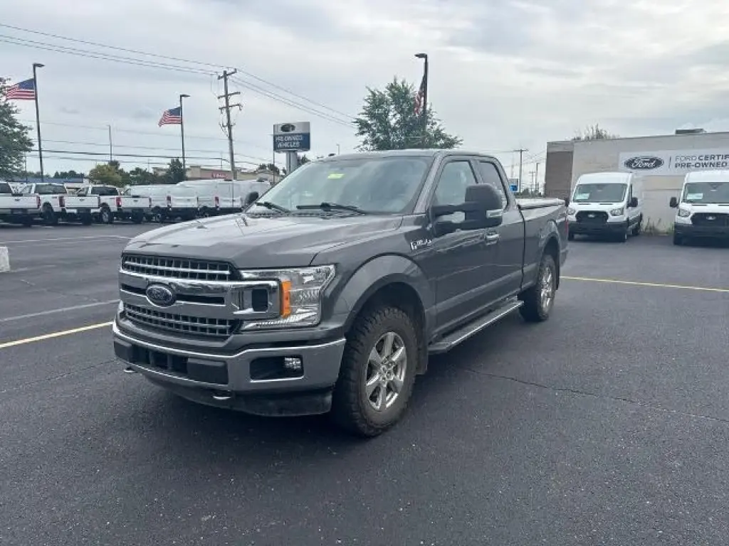 Ford F-150 2018 4x4 Lariat 4dr SuperCab 8 ft. LB