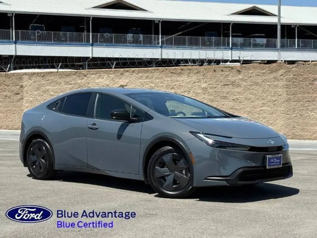 Toyota Prius 2025 LE 4dr Hatchback