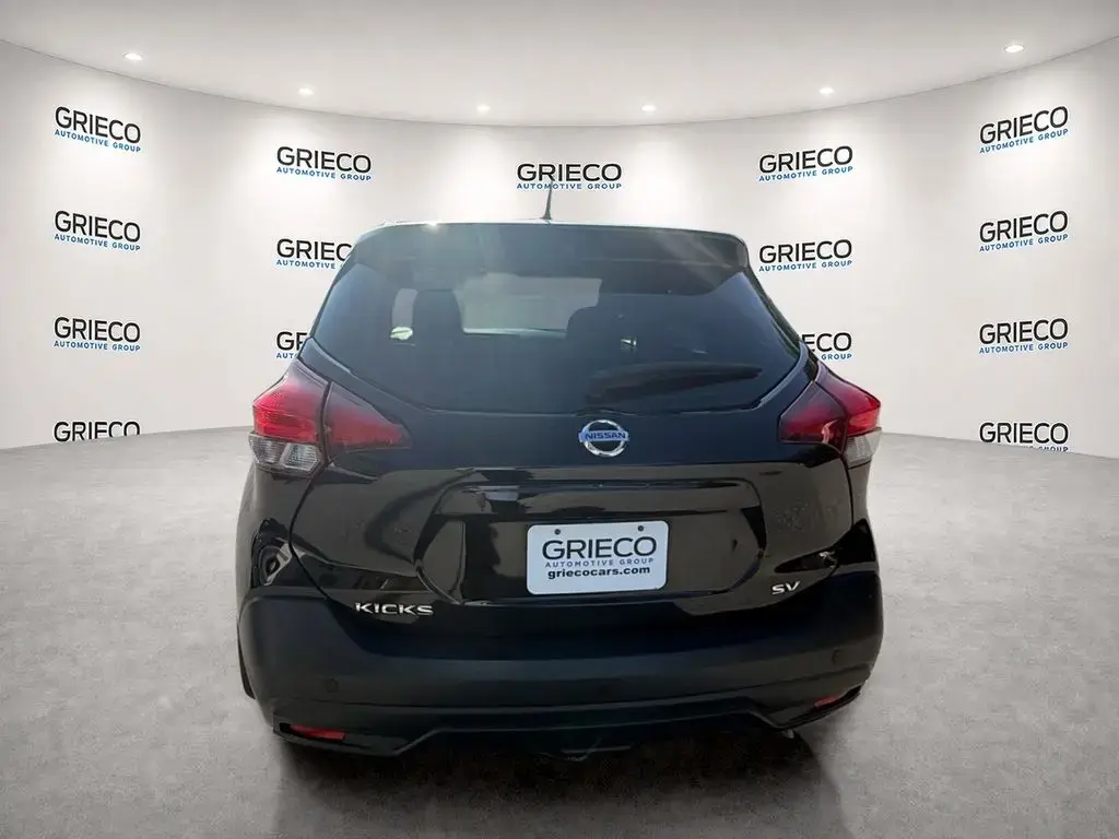 Nissan Kicks 2018 S 4dr Crossover